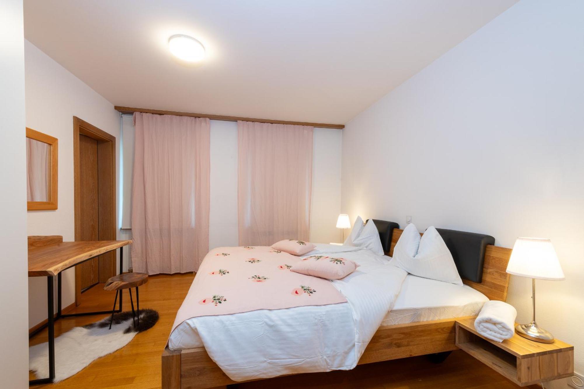 Duplex Cosy Appt, Location * St. Moritz